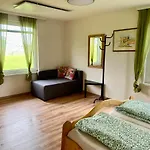 Am Traunsee Mit Bergsicht Holiday home *