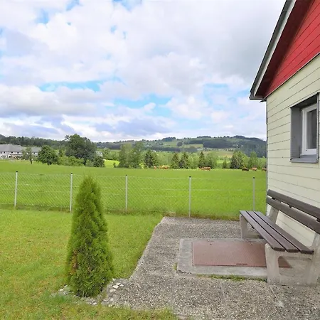 Am Traunsee Mit Bergsicht Traunkirchen